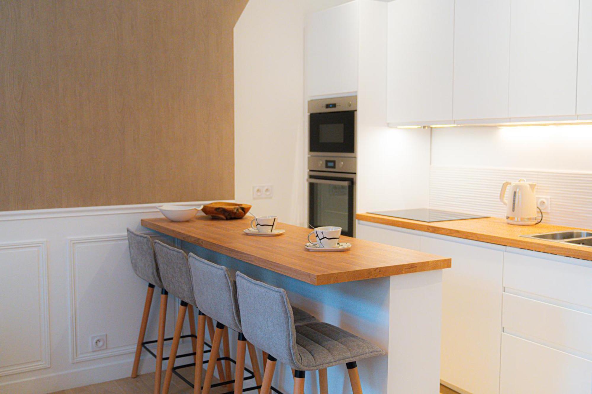 Velvet - Best Keys - Maison Duplex Elegante - Plein Centre Ville - Deco Minimaliste & Cosy - Literie Haut De Gamme - 2 Chambres Separees - Lit Queen Size & 1 Canape Convertible - Smart Tv - Wifi Fibre - Check-In Autonome Sens Extérieur photo